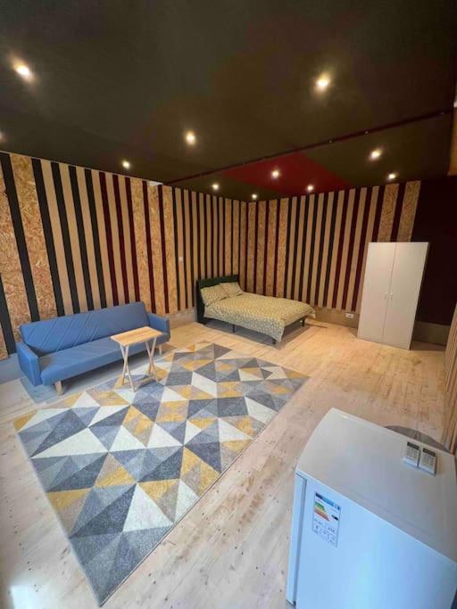 Newly Built Large Garden Ensuite Guest Studio Borehamwood Ngoại thất bức ảnh