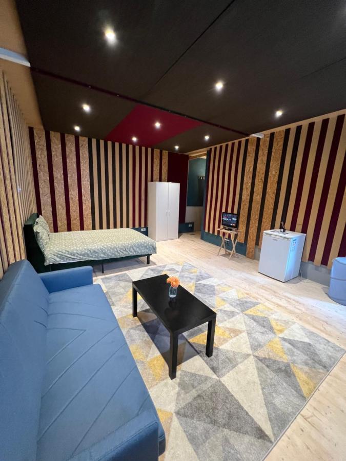 Newly Built Large Garden Ensuite Guest Studio Borehamwood Ngoại thất bức ảnh